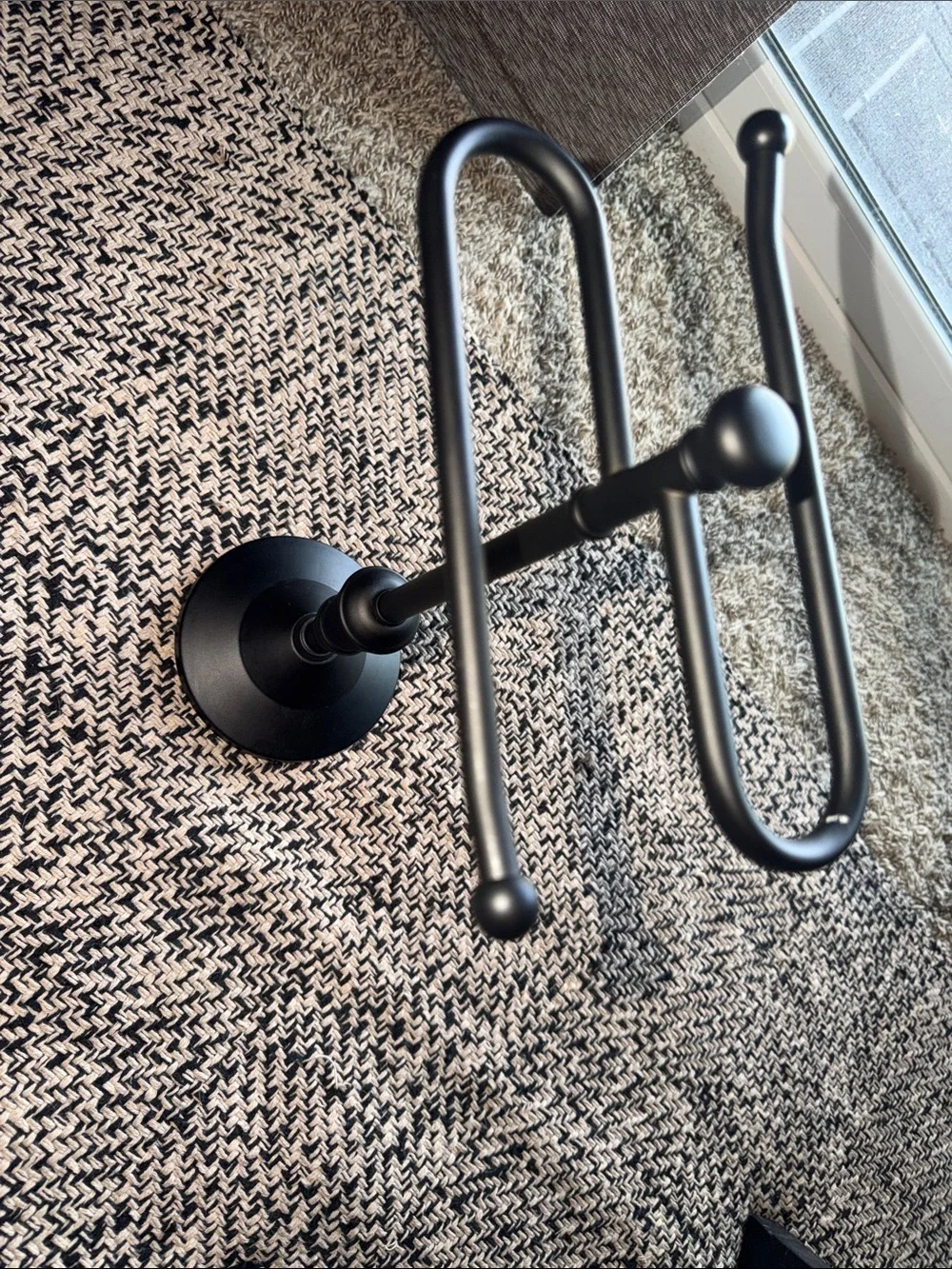 Black Metal Double Towel Stand - Larimore